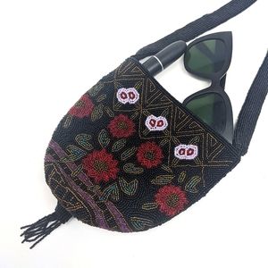 Vintage beaded black purse